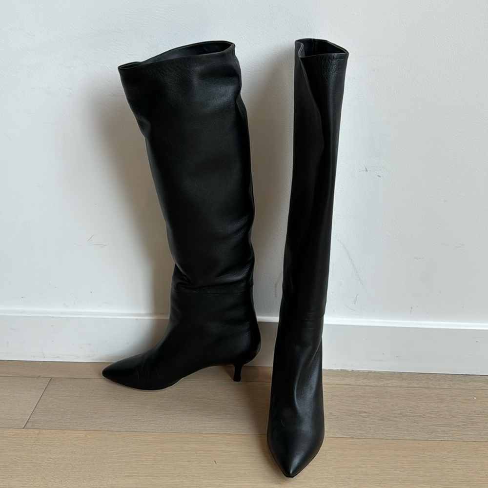 NEIL J RODGERS - EVA SLOUCH BOOT SIZE 7.5